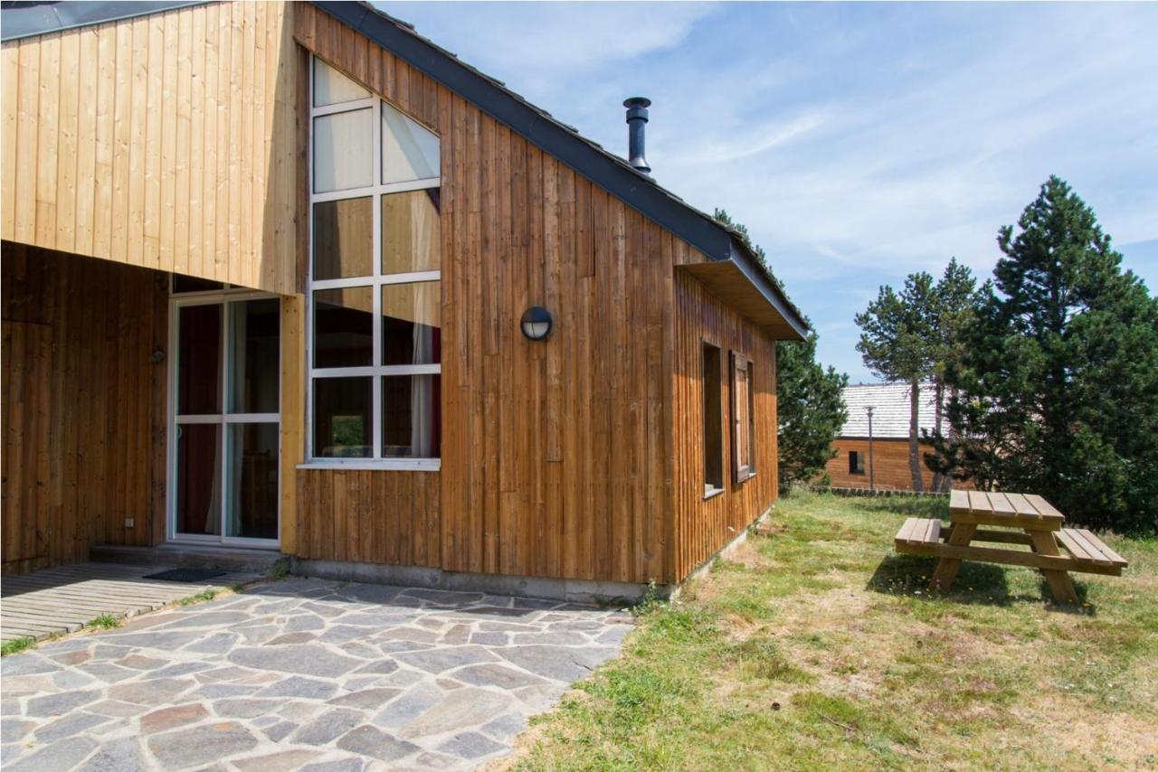 Village De Gites Des Bouviers Saint-Denis  Exterior photo